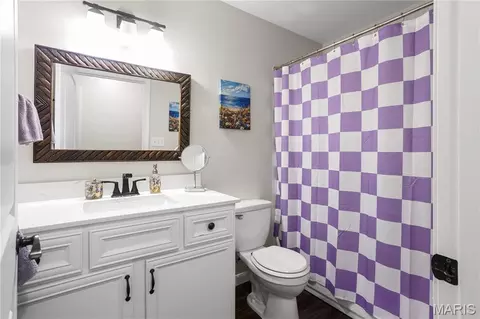 Bath - 5116 Darrell Dr, Imperial, MO 63052 photo 1 of 2
