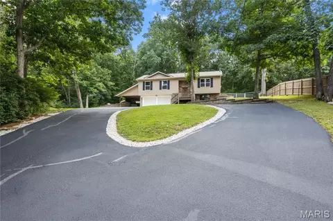 Exterior - 5116 Darrell Dr, Imperial, MO 63052 photo 9 of 10
