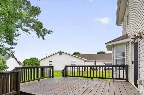 Exterior - 1455 Chambers Dr, O'fallon, MO 63366 photo 5 of 7