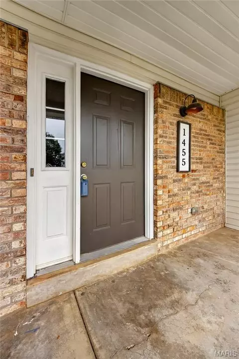 Exterior - 1455 Chambers Dr, O'fallon, MO 63366 photo 3 of 7