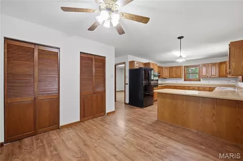 8575 Buxton Acres Rd, Dittmer, MO 63023 photo 5