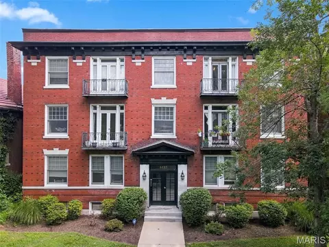 6115 Washington Blvd #201, Saint Louis, MO 63112