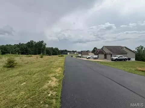 712 Red Clover Dr, Cedar Hill, MO 63016 photo 3