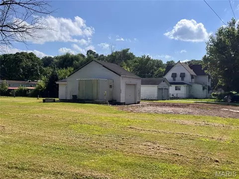 196 Elm St, Winfield, MO 63389 photo 7