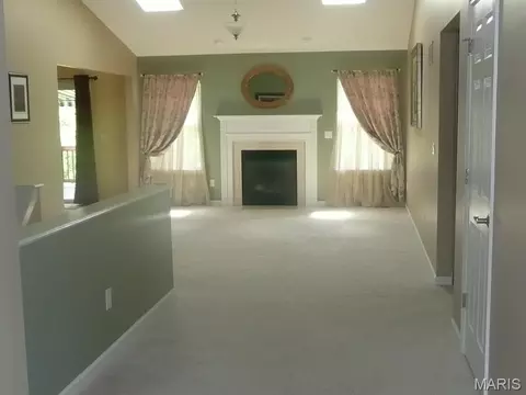 Living - 118 Fallon Villa Ct, O'fallon, MO 63368 photo 2 of 5