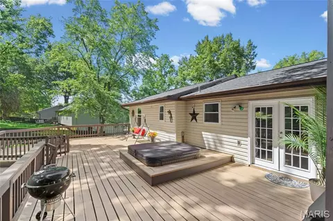 Exterior - 2834 Tommy Dr, Arnold, MO 63010 photo 3 of 11