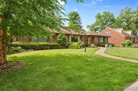 2710 State St, Granite City, IL 62040