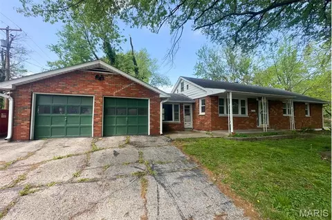 1542 Lindell Blvd, Granite City, IL 62040