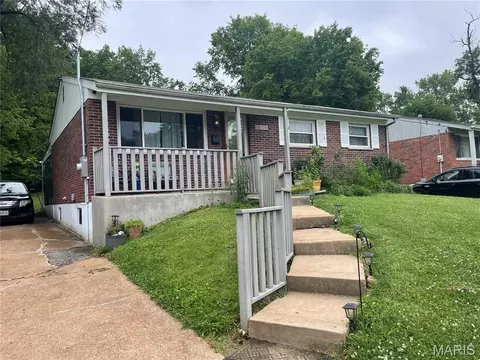 2418 A Spencer Ave #A, Overland, MO 63114