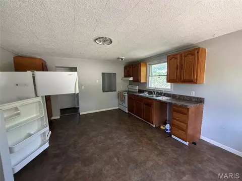 Kitchen - 119 Pine St, Arcadia, MO 63621 photo 1 of 1