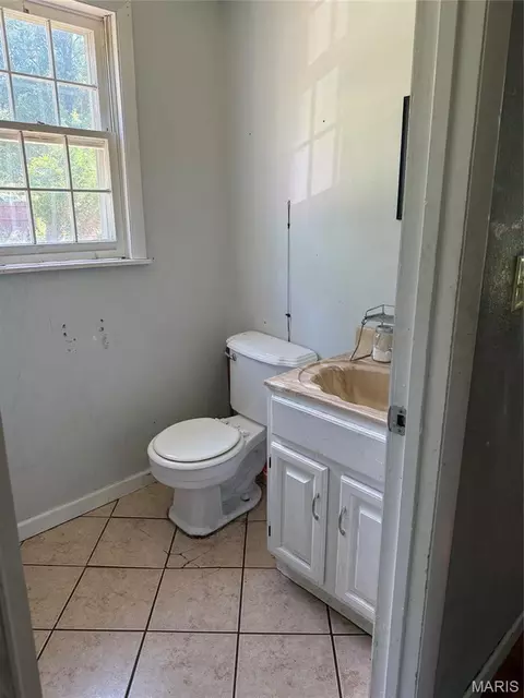 Bath - 119 Pine St, Arcadia, MO 63621 photo 1 of 1