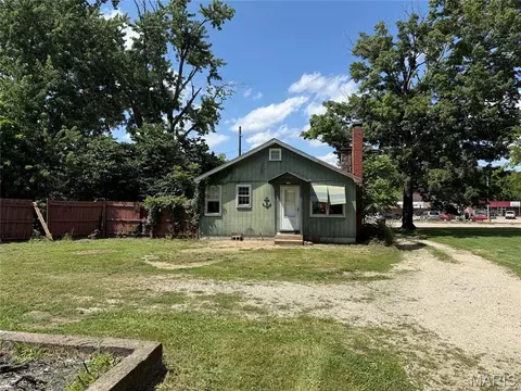 Exterior - 119 Pine St, Arcadia, MO 63621 photo 2 of 5