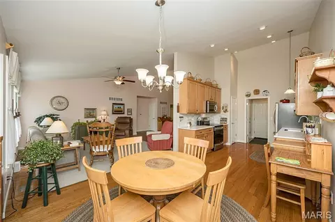 Dining - 2 Jackson Cir, Festus, MO 63028 photo 6 of 6