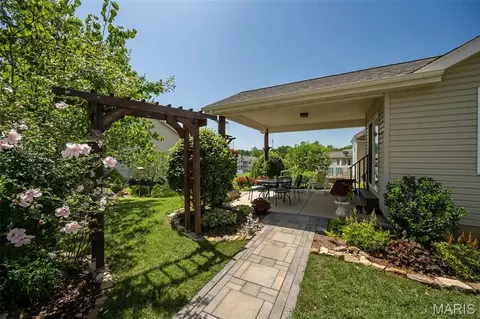 Exterior - 2 Jackson Cir, Festus, MO 63028 photo 6 of 12