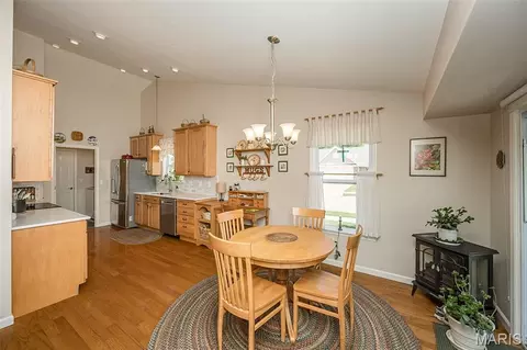 Dining - 2 Jackson Cir, Festus, MO 63028 photo 4 of 6