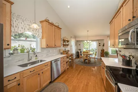 Kitchen - 2 Jackson Cir, Festus, MO 63028 photo 5 of 5