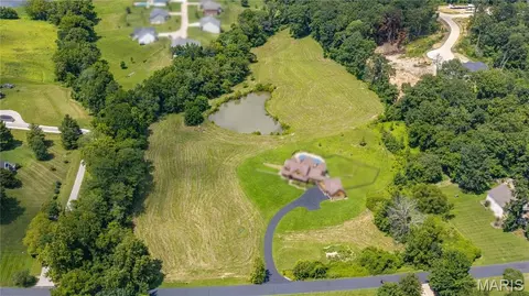341 Linebacker Run, Jackson, MO 63755