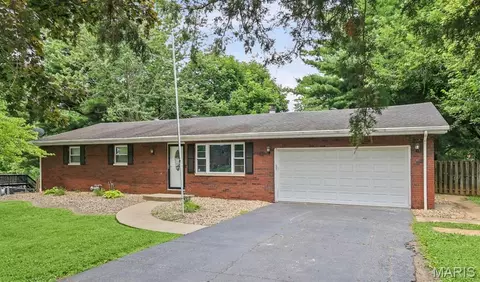 Exterior - 8424 Steelecrest Ln, Troy, IL 62294 photo 2 of 2