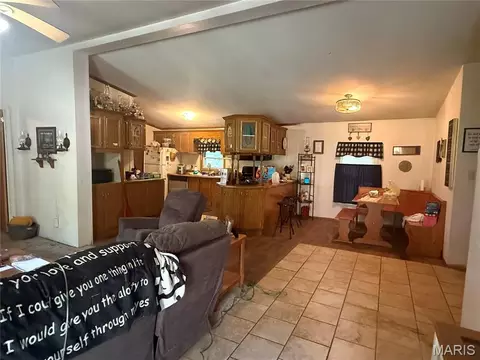 804 Walnut St, Hannibal, MO 63401 photo 7