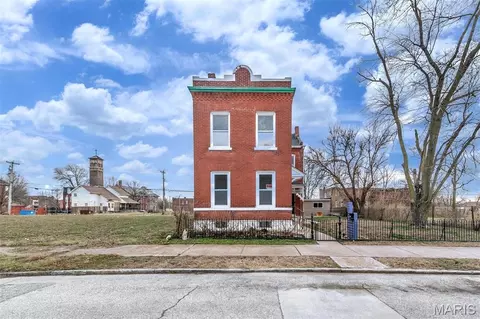 2116 E John Ave, Saint Louis, MO 63107 photo 3
