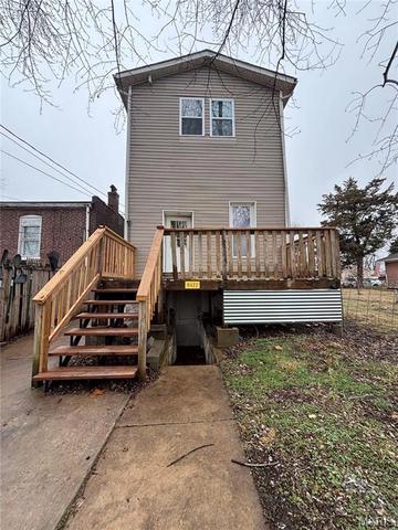 8422 Michigan Ave, Saint Louis, MO 63111
