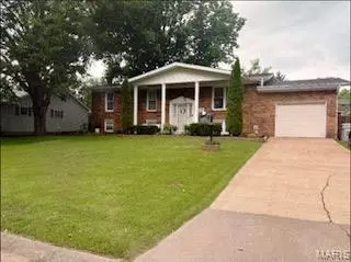 22 Ava Ct, Farmington, MO 63640