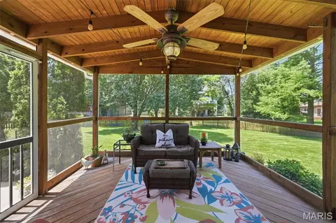 Exterior - 645 Arbor Haven Dr, Ballwin, MO 63021 photo 3 of 7