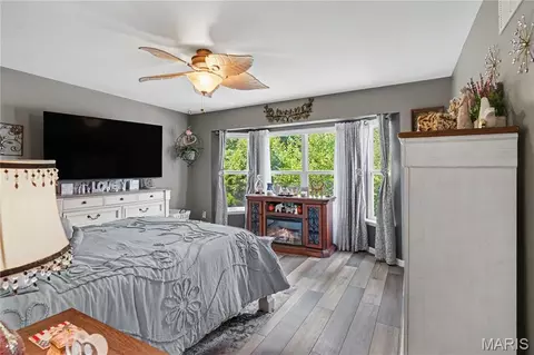 Bedroom - 1907 Eagle Crst, Barnhart, MO 63012 photo 2 of 3