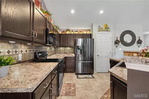 Kitchen - 1907 Eagle Crst, Barnhart, MO 63012 photo 1 of 3
