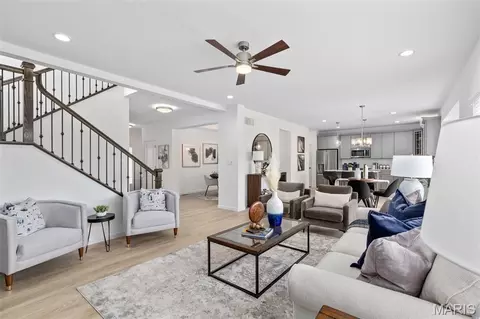 Living - 2 Ashford At Highlands, Rolla, MO 65401 photo 2 of 4
