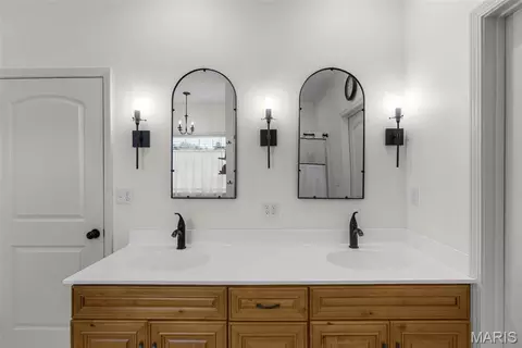 Bath - 977 Nunn Rd, Chaffee, MO 63740 photo 6 of 6
