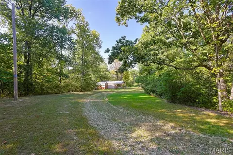 Exterior - 145 Eagle Ridge Ln, Winfield, MO 63389 photo 6 of 14