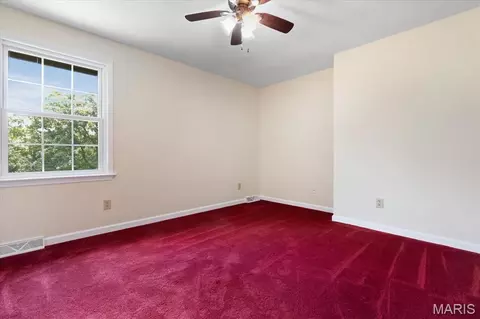 Bedroom - 44 Wilderness Ln, Defiance, MO 63341 photo 7 of 10