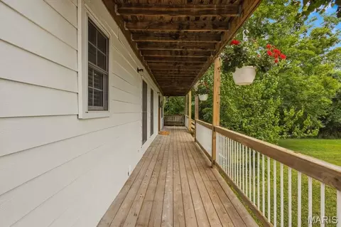 814 Eureka Rd, Eureka, MO 63025 photo 6