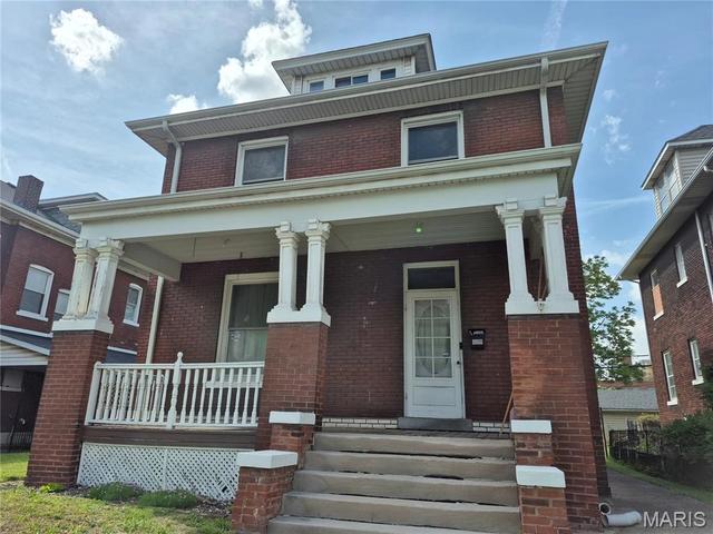 2057 Cleveland Blvd, Granite City, IL 62040