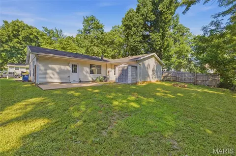 517 E 11th St, Washington, MO 63090 photo 5