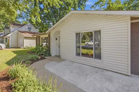517 E 11th St, Washington, MO 63090 photo 3