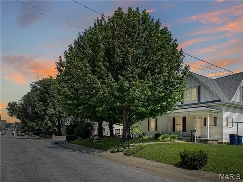 Exterior - 305 E Main St, Washington, MO 63090 photo 7 of 7
