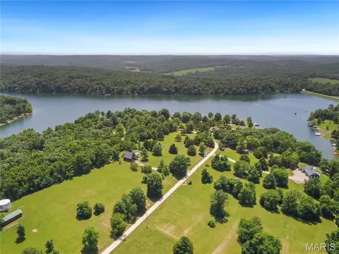 102 Anthonies Mill Rd, Bourbon, MO 64551 photo 5