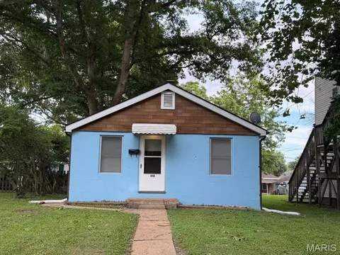 612 S 21st St, Belleville, IL 62226