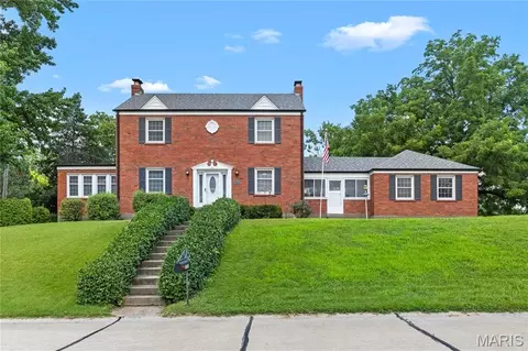 1705 Janria Dr, Florissant, MO 63031