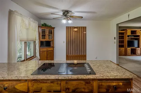 Kitchen - 862 College Rd, Union, MO 63084 photo 3 of 5