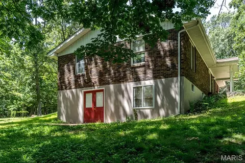 Exterior - 862 College Rd, Union, MO 63084 photo 4 of 10