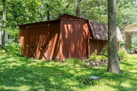 Exterior - 862 College Rd, Union, MO 63084 photo 10 of 10