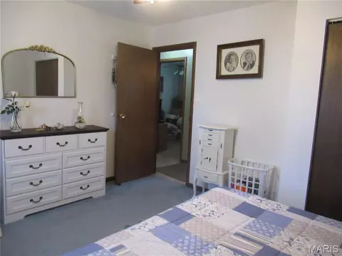 Bedroom - 710 Sarah St, Sullivan, MO 63080 photo 4 of 7
