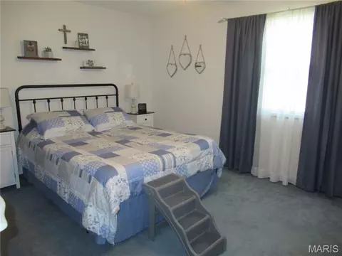 Bedroom - 710 Sarah St, Sullivan, MO 63080 photo 2 of 7