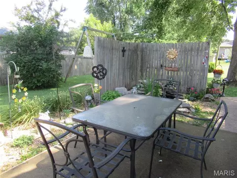 Exterior - 710 Sarah St, Sullivan, MO 63080 photo 8 of 13
