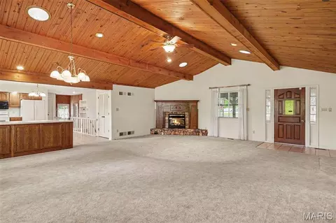 Living - 335 George St, Sullivan, MO 63080 photo 1 of 4