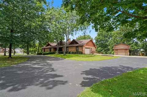 Exterior - 335 George St, Sullivan, MO 63080 photo 3 of 10
