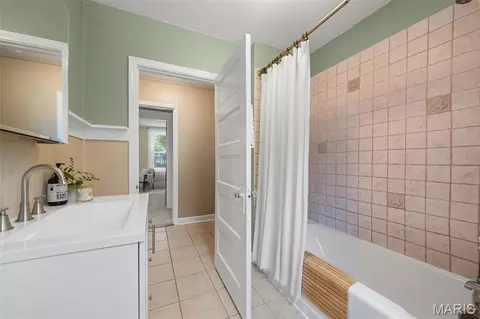 2626 Margarette Ave, Maplewood, MO 63143 photo 21